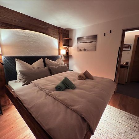 Doff-Sotta Appartements Sankt Anton am Arlberg Esterno foto