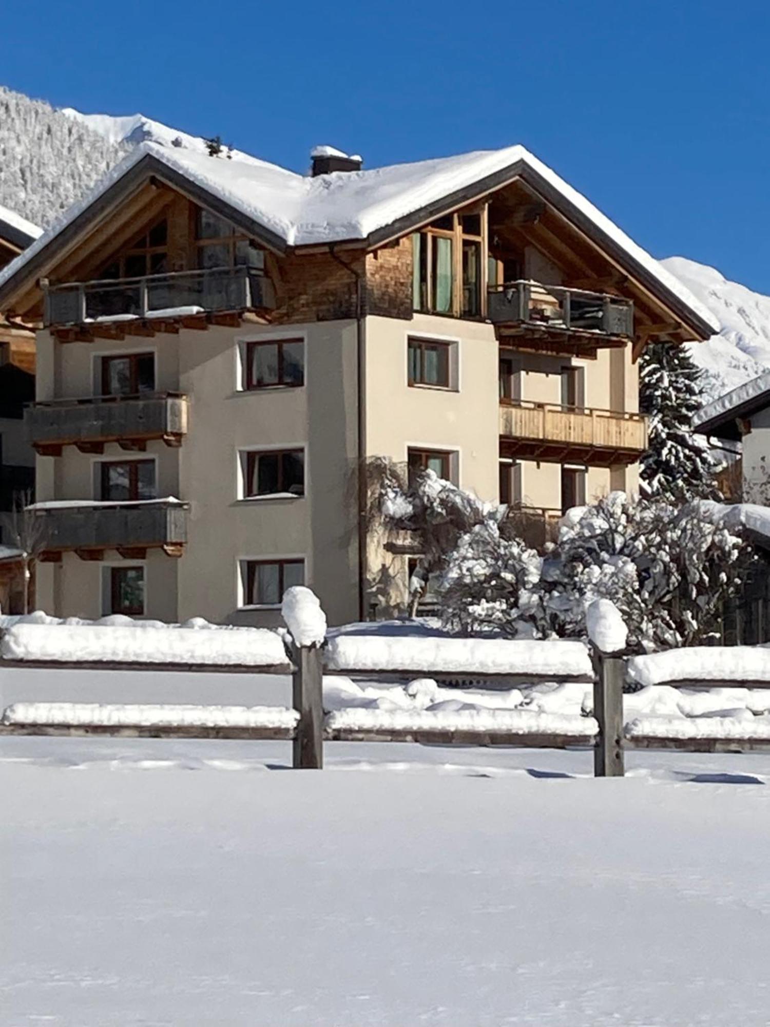 Doff-Sotta Appartements Sankt Anton am Arlberg Esterno foto