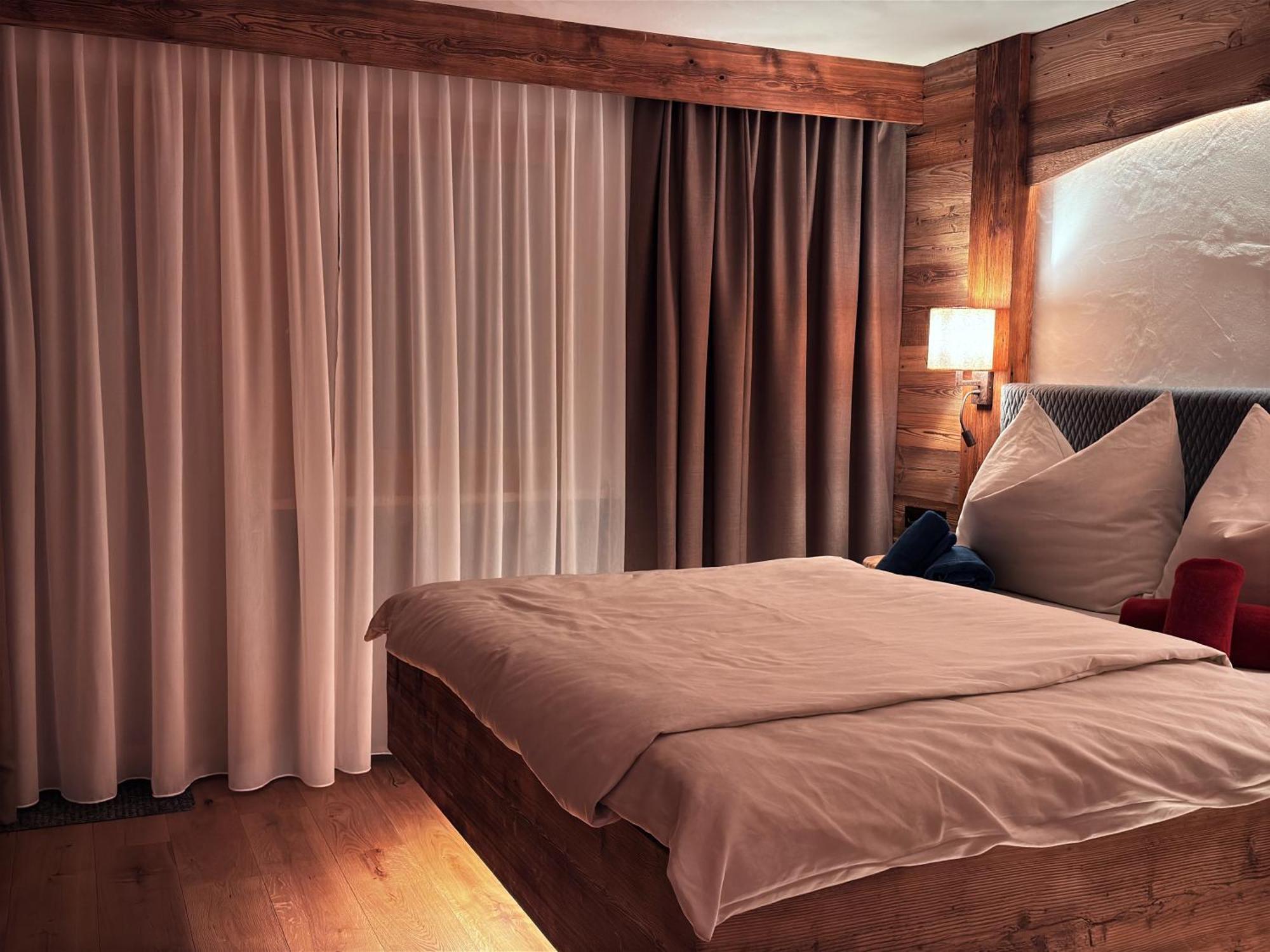Doff-Sotta Appartements Sankt Anton am Arlberg Esterno foto