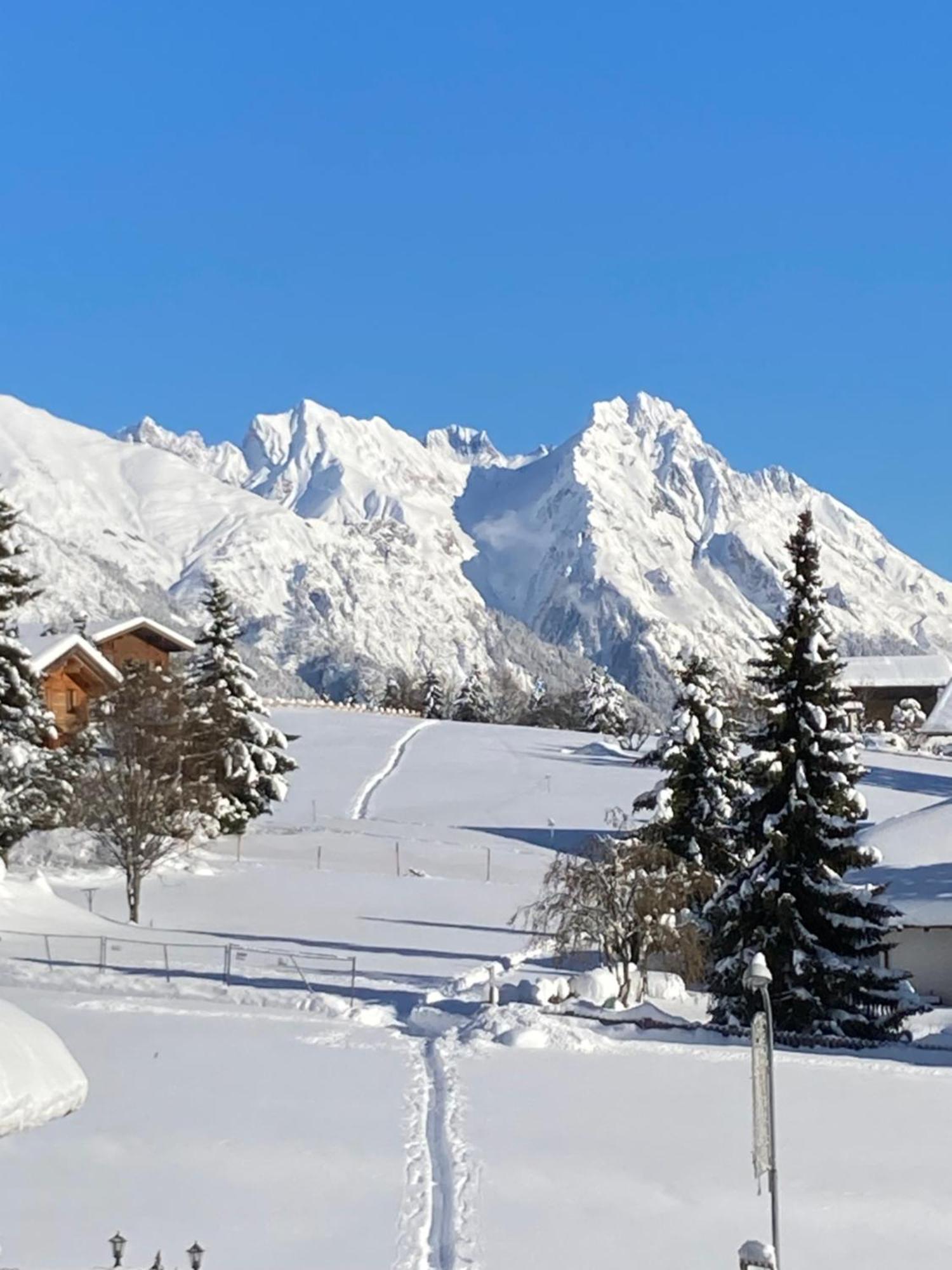 Doff-Sotta Appartements Sankt Anton am Arlberg Esterno foto
