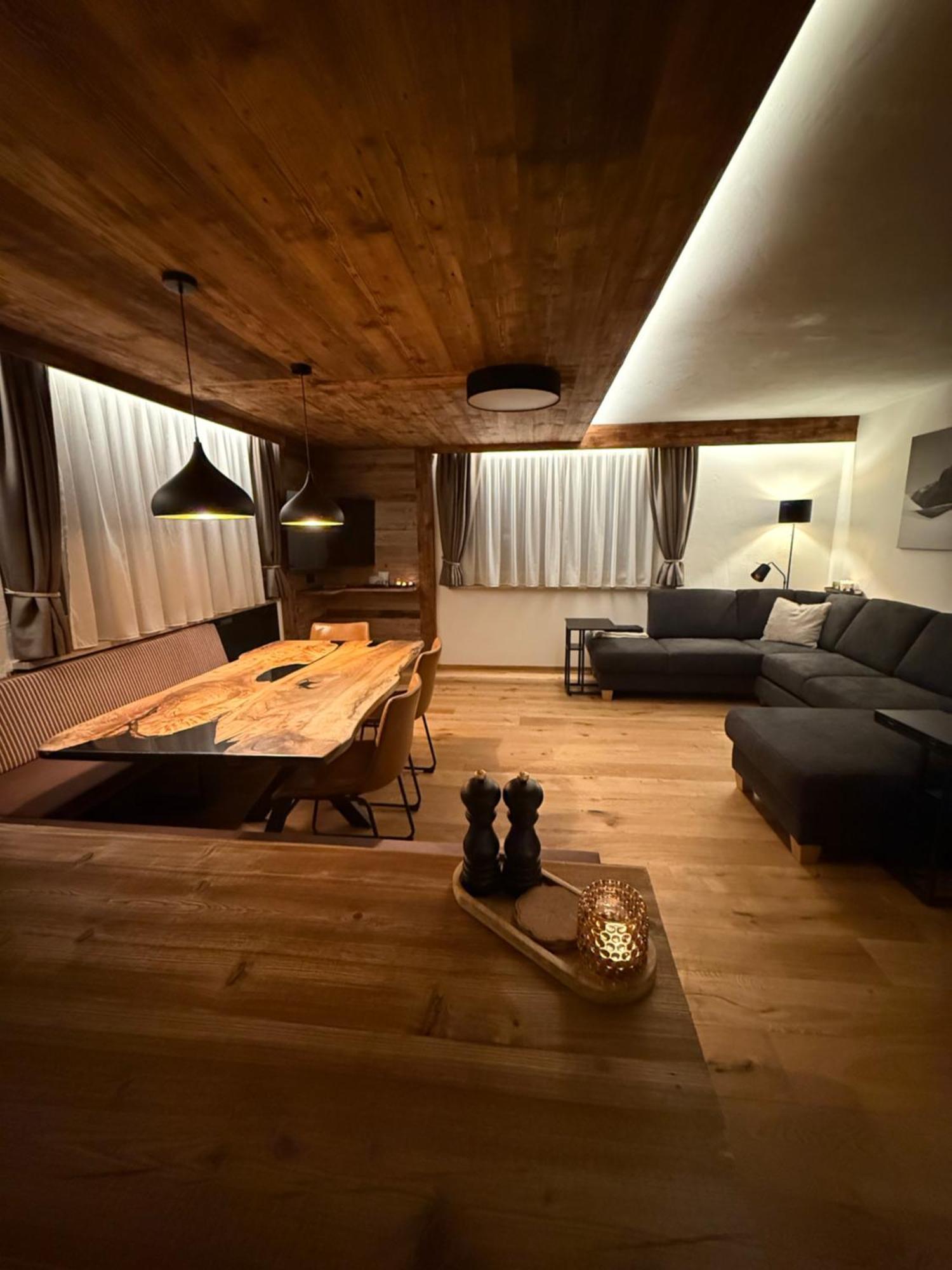 Doff-Sotta Appartements Sankt Anton am Arlberg Esterno foto
