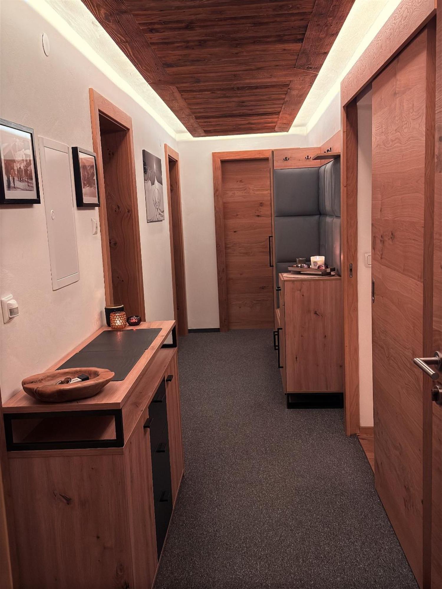 Doff-Sotta Appartements Sankt Anton am Arlberg Esterno foto