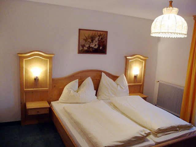 Doff-Sotta Appartements Sankt Anton am Arlberg Esterno foto